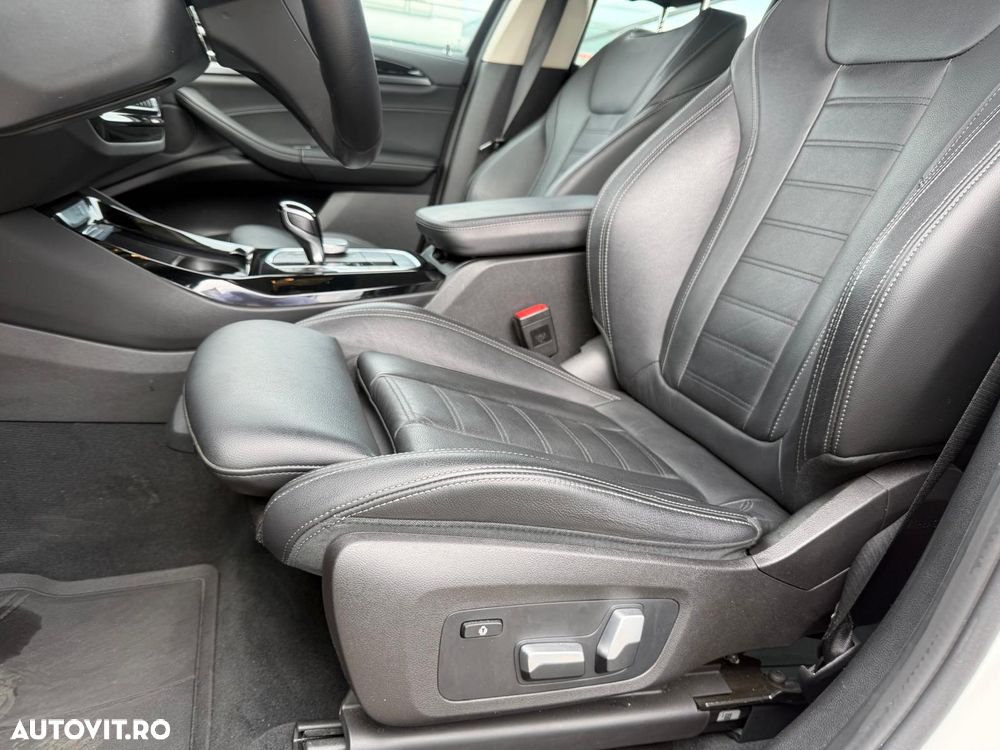 BMW X3 xDrive30e AT PHEV - 19