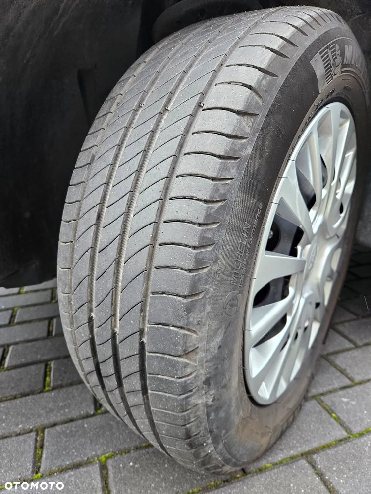 Toyota Proace City Verso Long 1.5 D-4D Business - 32