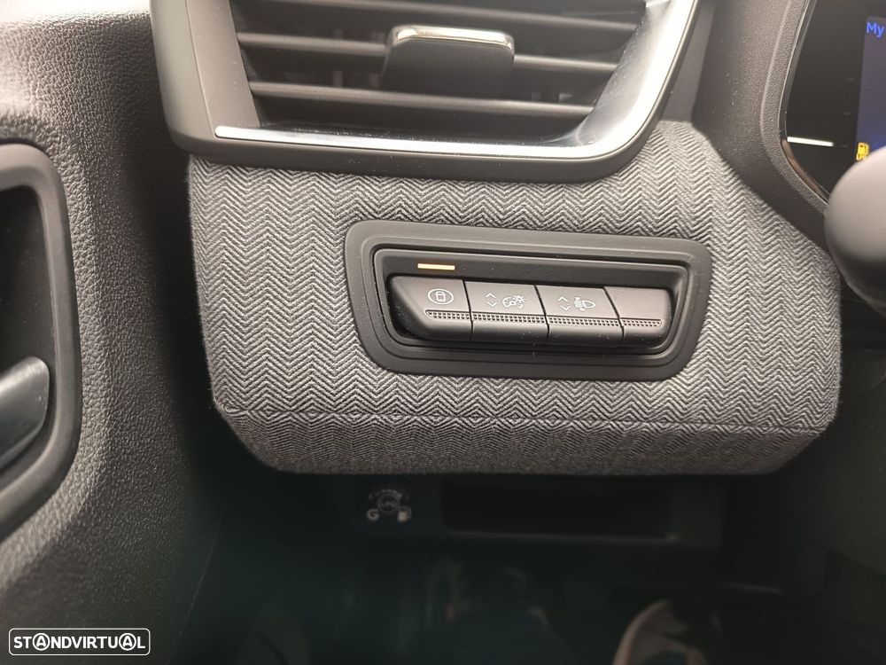 Renault Clio 1.0 TCe Evolution Bi-Fuel - 11