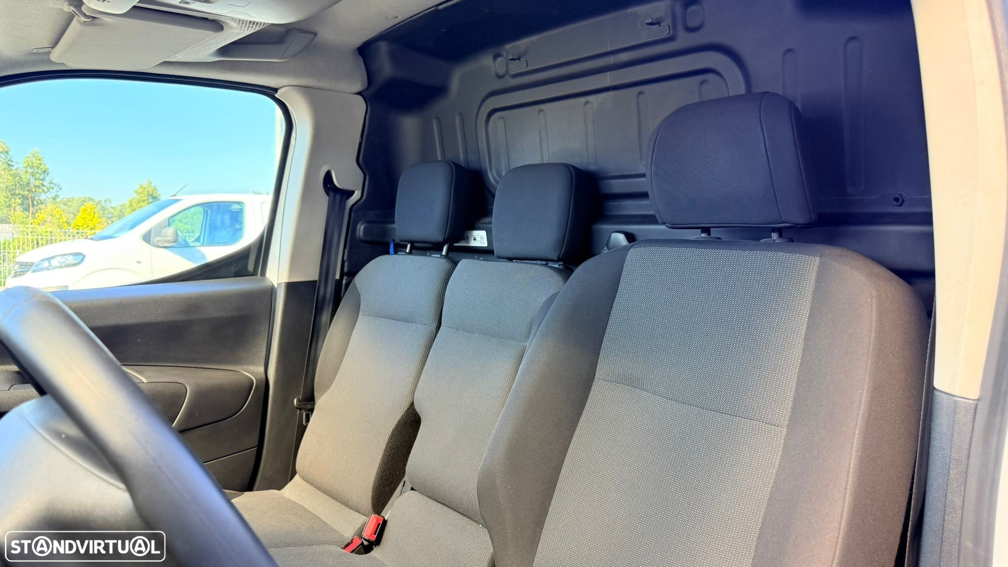 Peugeot Partner 1.5 BlueHDi Pro Standard - 9