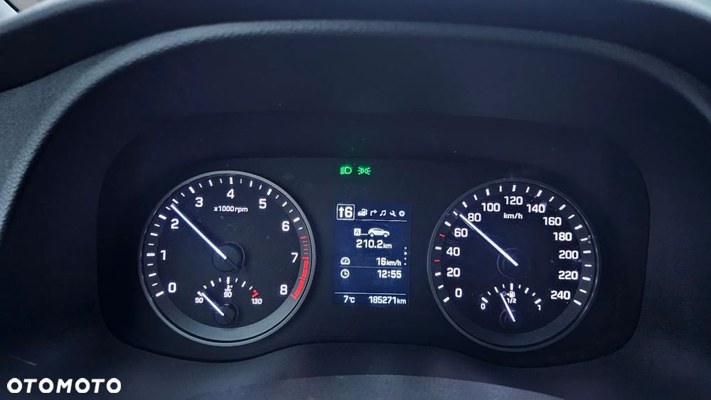 Hyundai Tucson blue 1.6 GDi 2WD Navi - 38