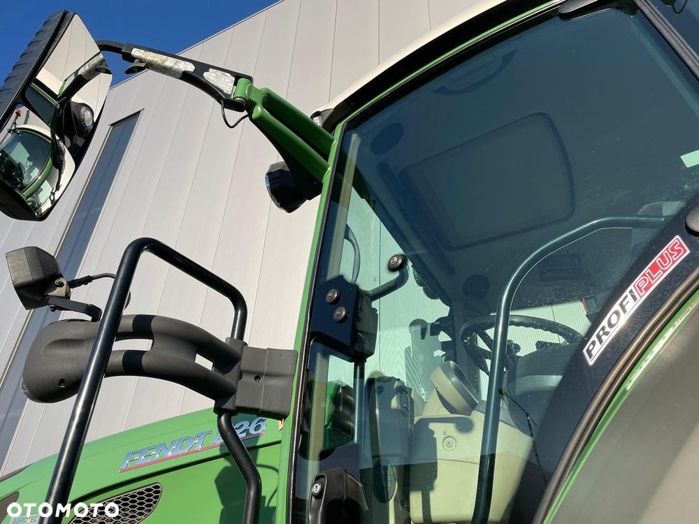 Fendt 826 - 11