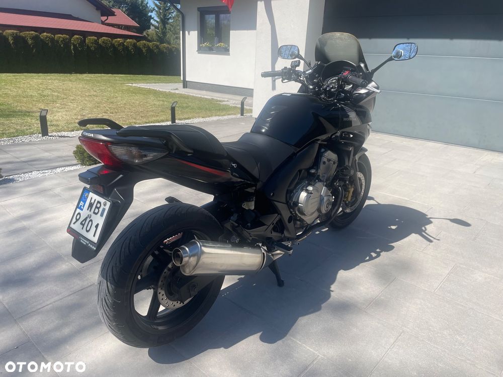Honda CBF - 3