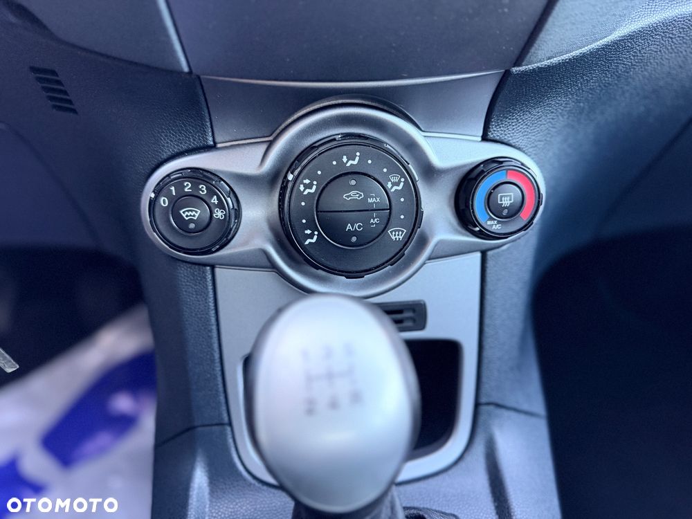 Ford Fiesta 1.25 Titanium EU5 - 8