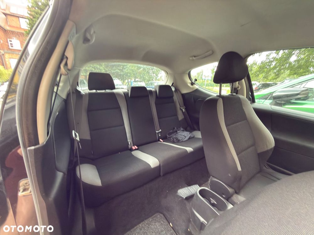 Peugeot 207 90 HDi FAP (Blue Lion) Urban Move - 13