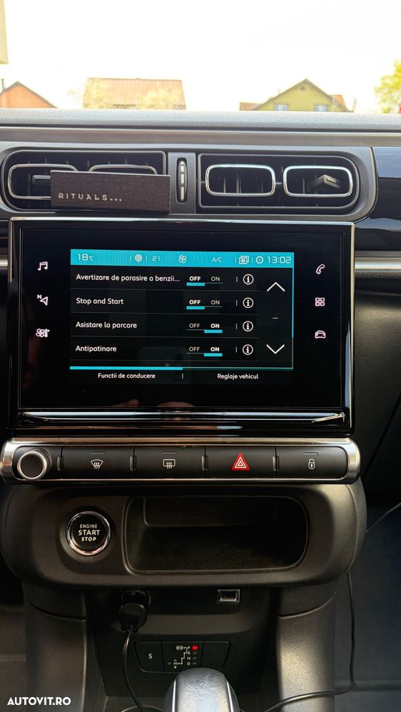 Citroën C3 1.2 PureTech S&S EAT6 Shine - 9