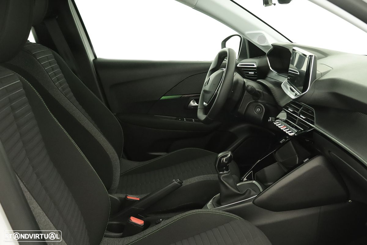 Peugeot 208 1.2 PureTech Active - 21
