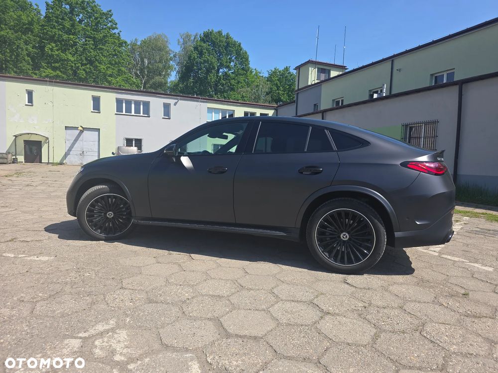 Mercedes-Benz GLC - 2