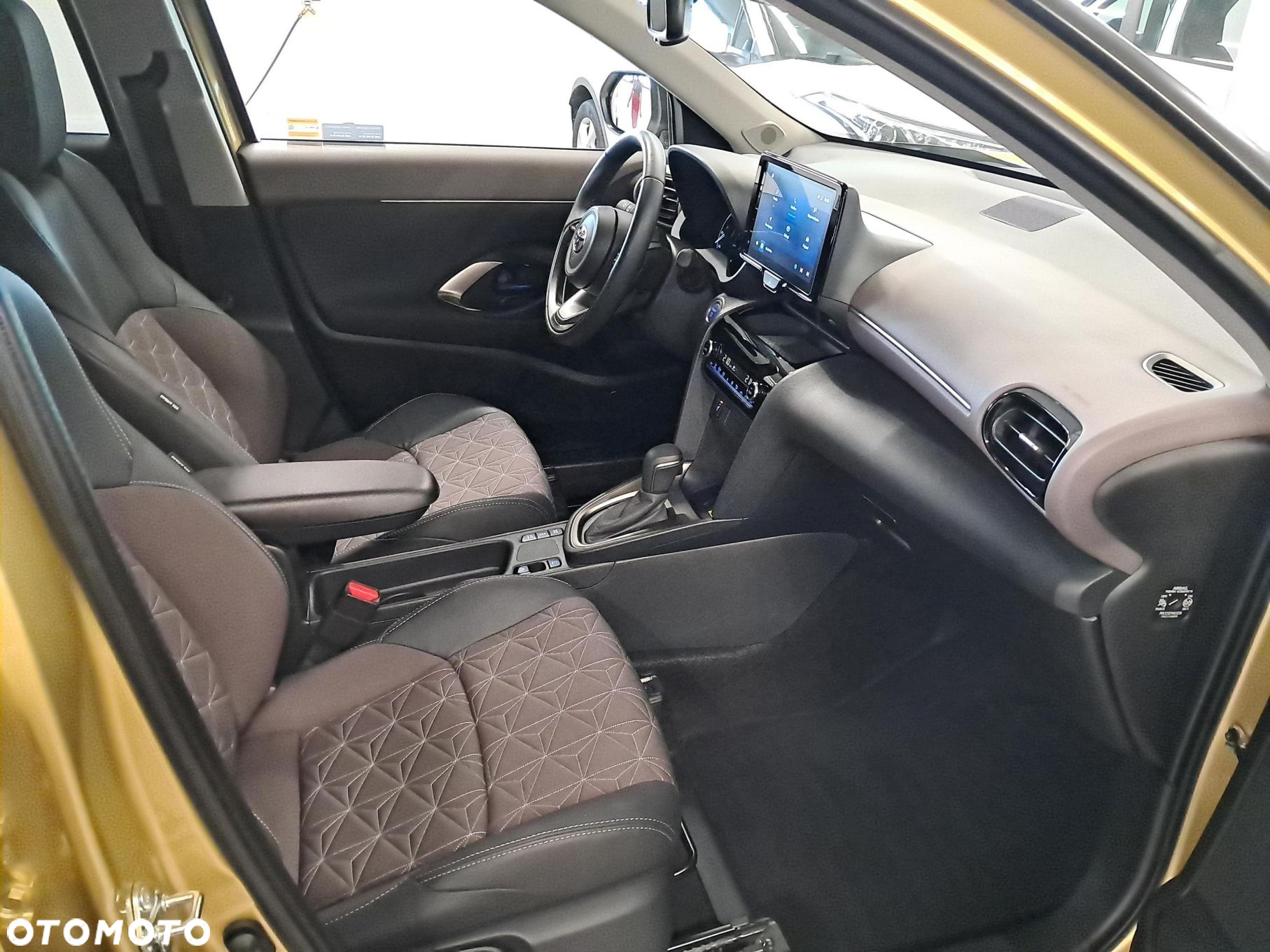 Toyota Yaris Cross - 10