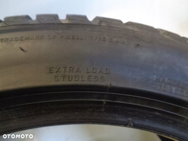 PIRELLI WINTER SOTTOZERO 3 265/40R20 104V - 9