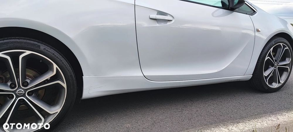 Opel Astra 1.6 Turbo Edition - 27