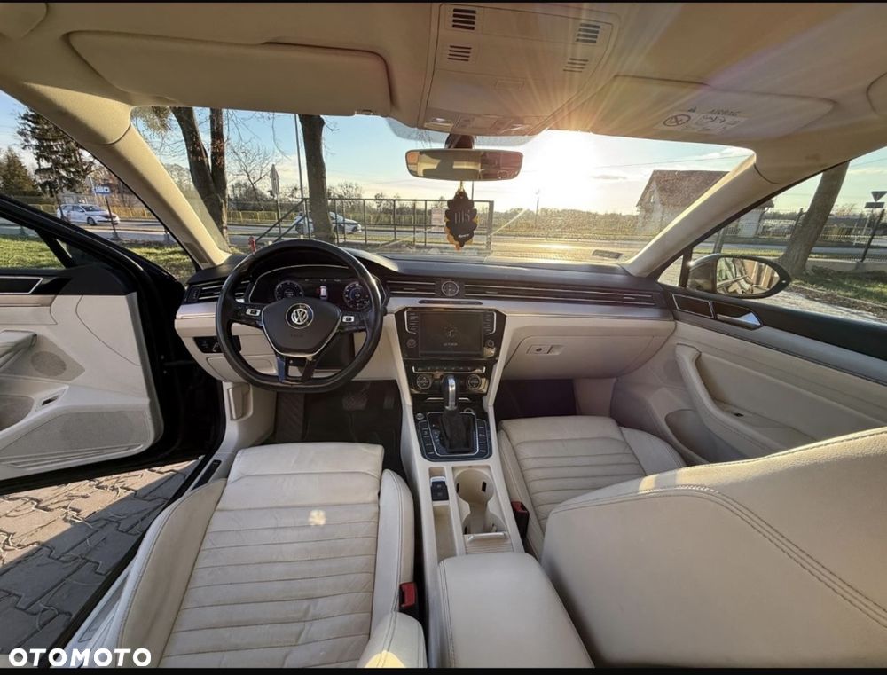 Volkswagen Passat 2.0 TDI BMT Highline DSG - 1