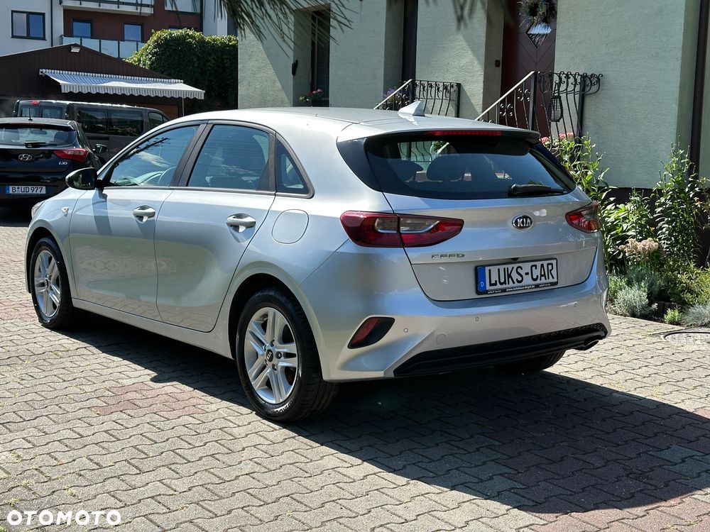 Kia Ceed 1.4 L Business Line Plus - 4