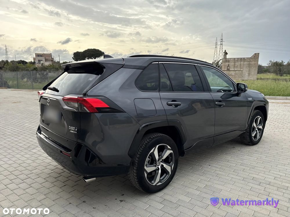 Toyota RAV4 - 3