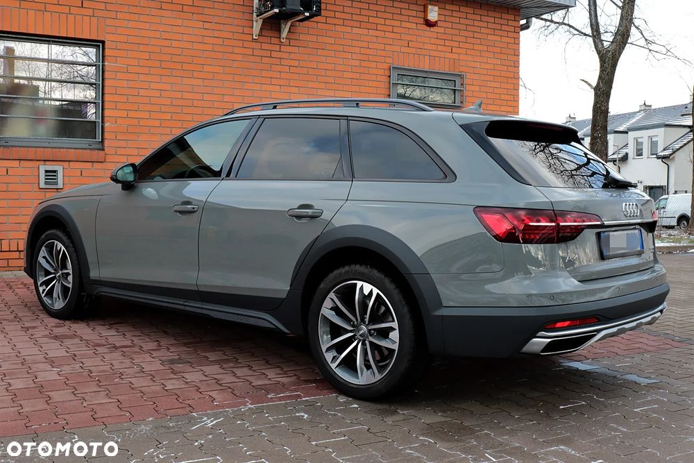 Audi A4 Allroad 2.0 TDI Quattro S tronic - 18