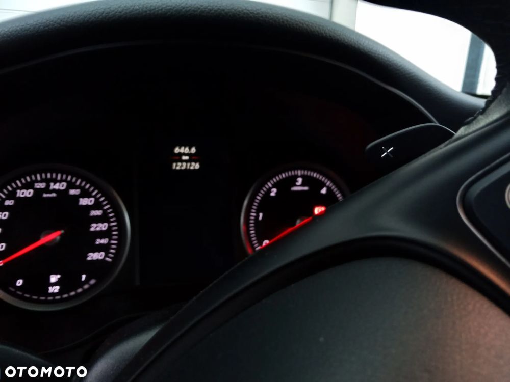 Mercedes-Benz Klasa C 200 (BlueTEC) d 7G-TRONIC - 12