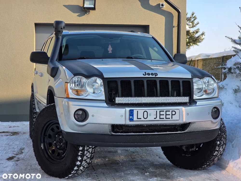 Jeep Grand Cherokee - 1