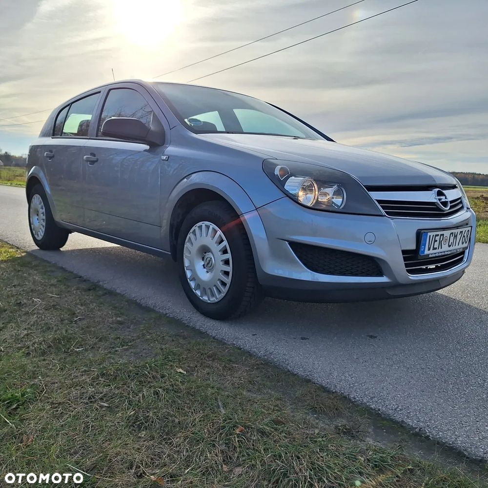 Opel Astra - 1