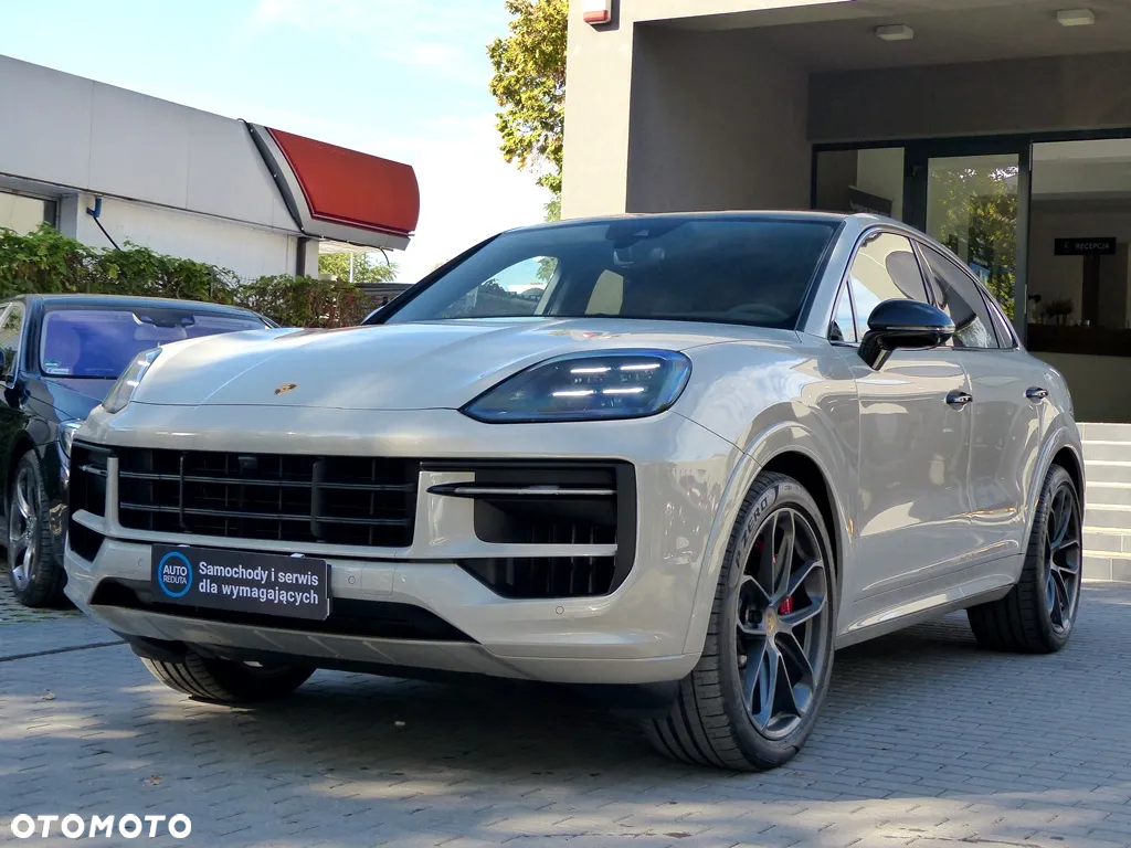 Porsche Cayenne Coupe S - 2