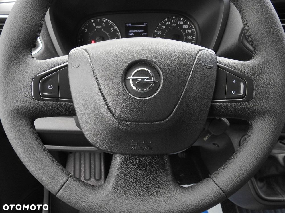 Opel MOVANO  FURGON BRYGADÓWKA  7 MIEJSC TEMPOMAT LEDY KLIMATYZACJA  135KM - 29