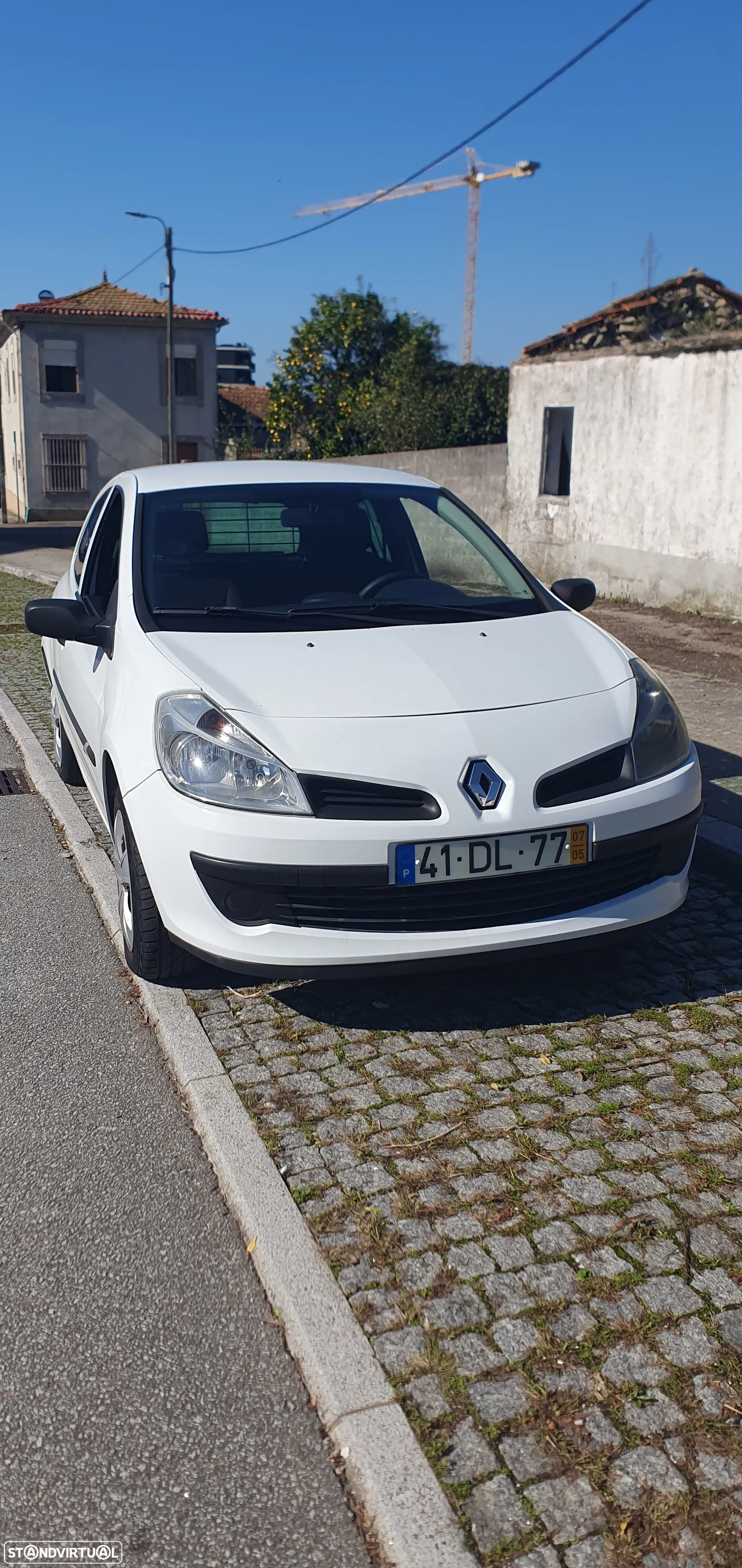 Renault Clio - 2