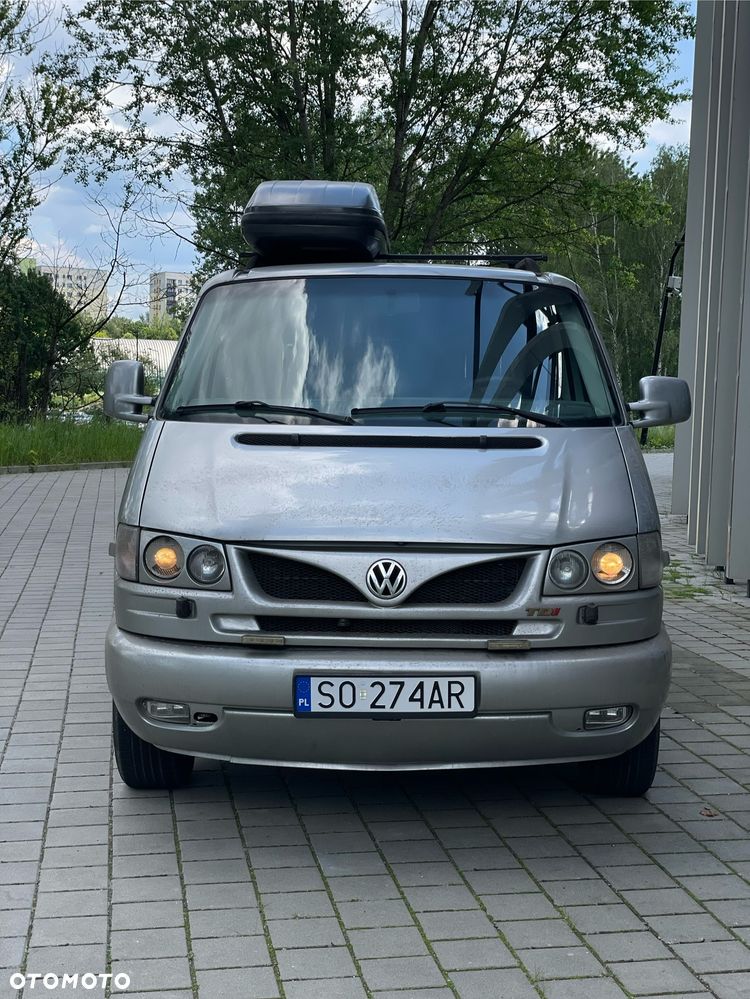 Volkswagen Multivan - 17