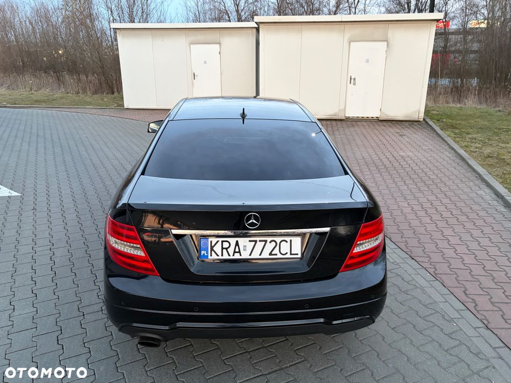 Mercedes-Benz Klasa C 250 (BlueEFFICIENCY) 7G-TRONIC - 17