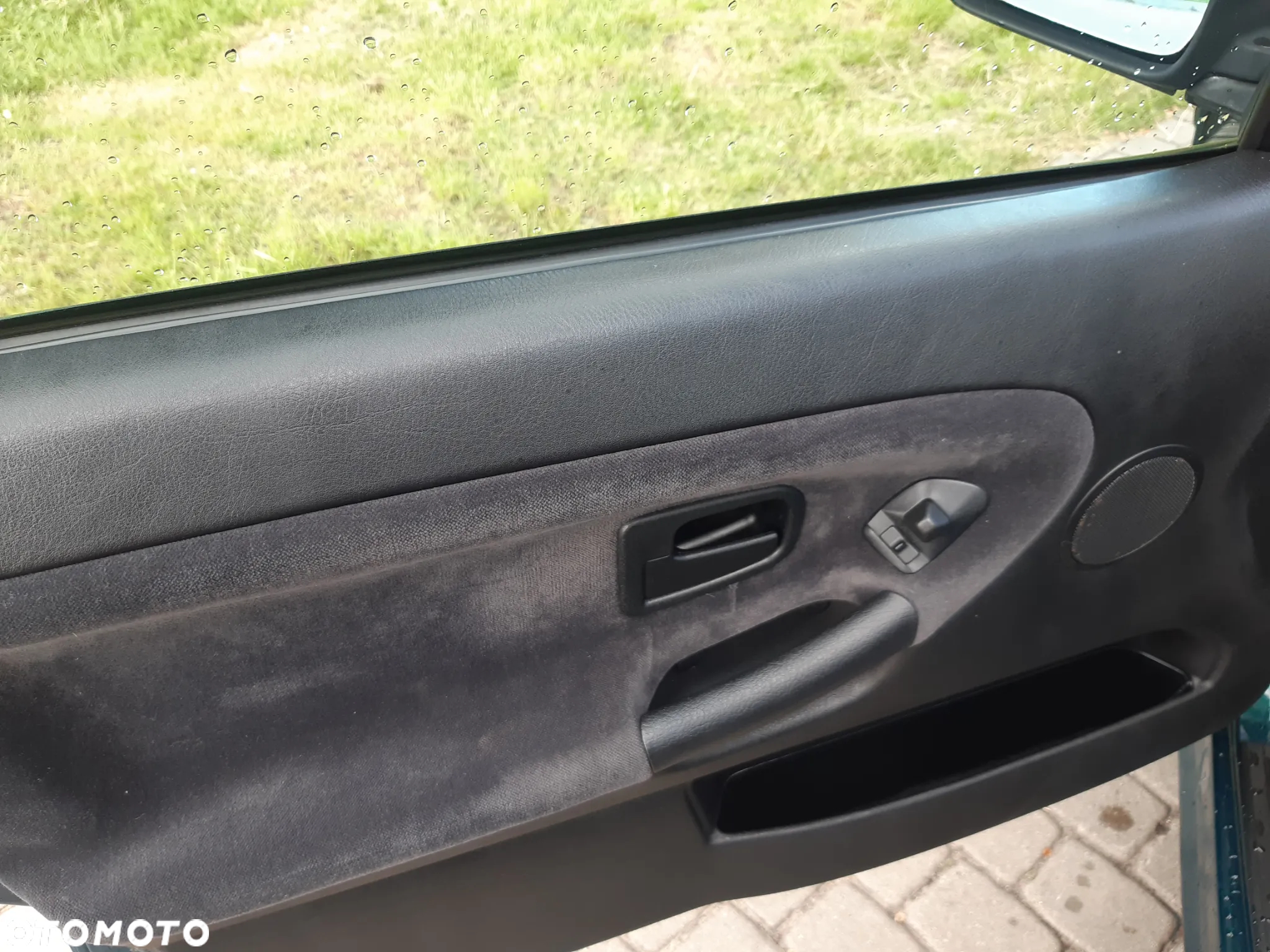 BMW Seria 3 316i - 27