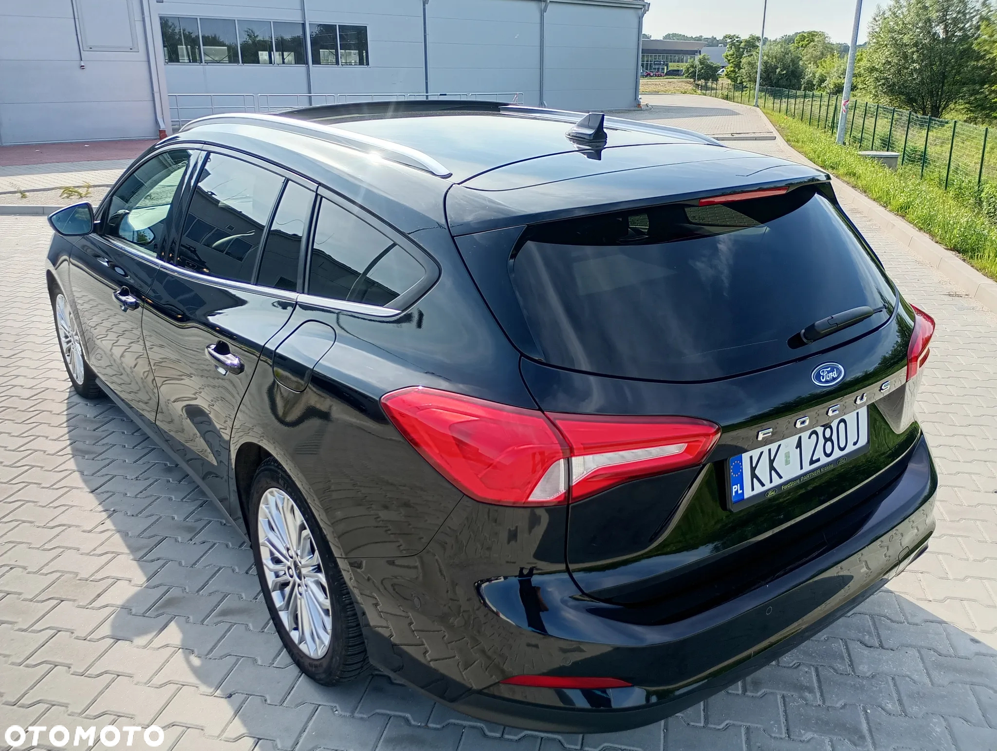 Ford Focus 1.0 EcoBoost Titanium Business - 6