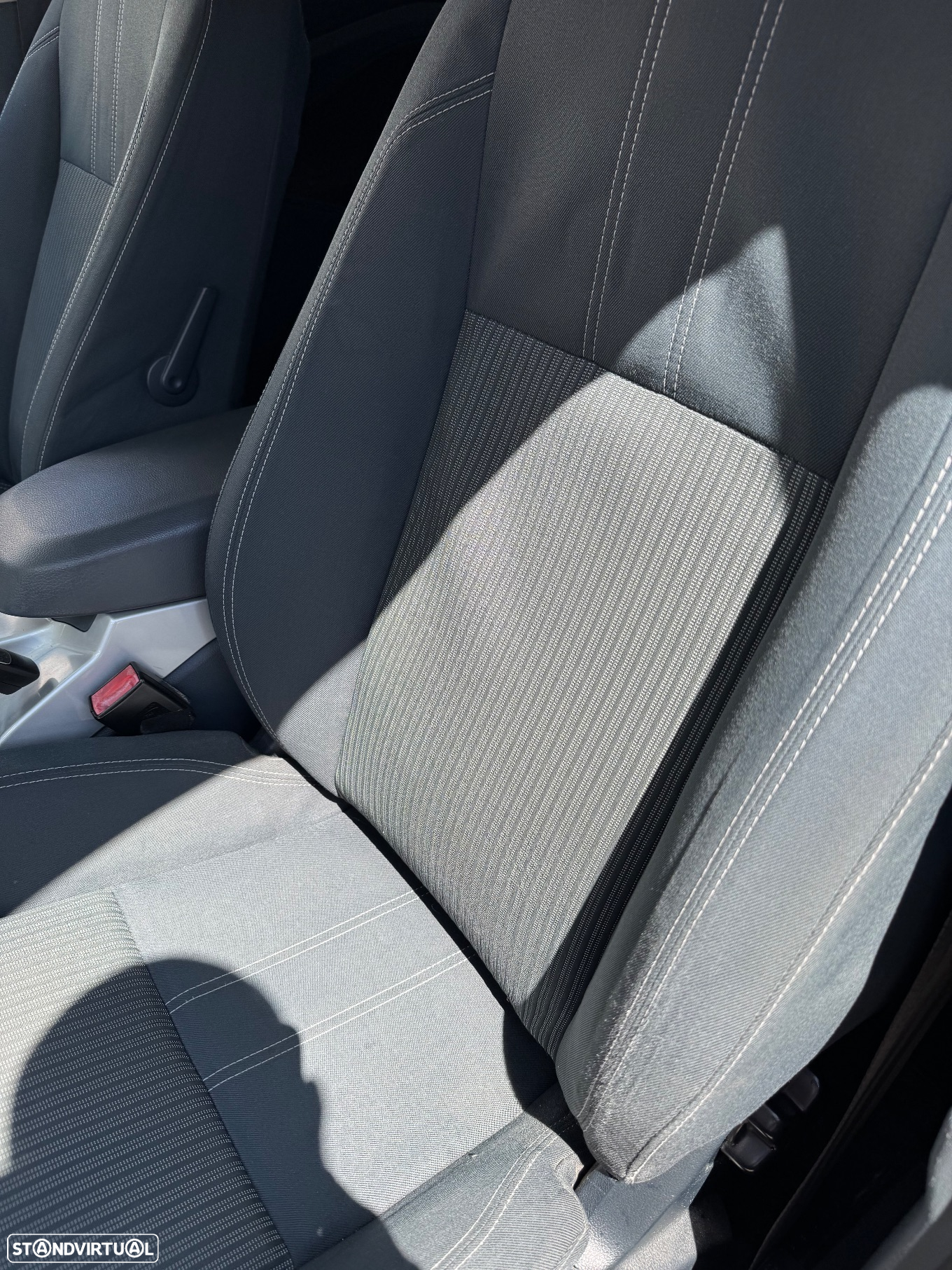 Ford Grand C-Max 1.6 TDCi Titanium - 11
