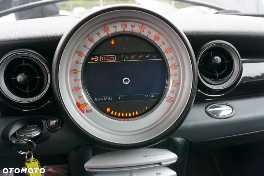 MINI Cooper 50 Mayfair - 20