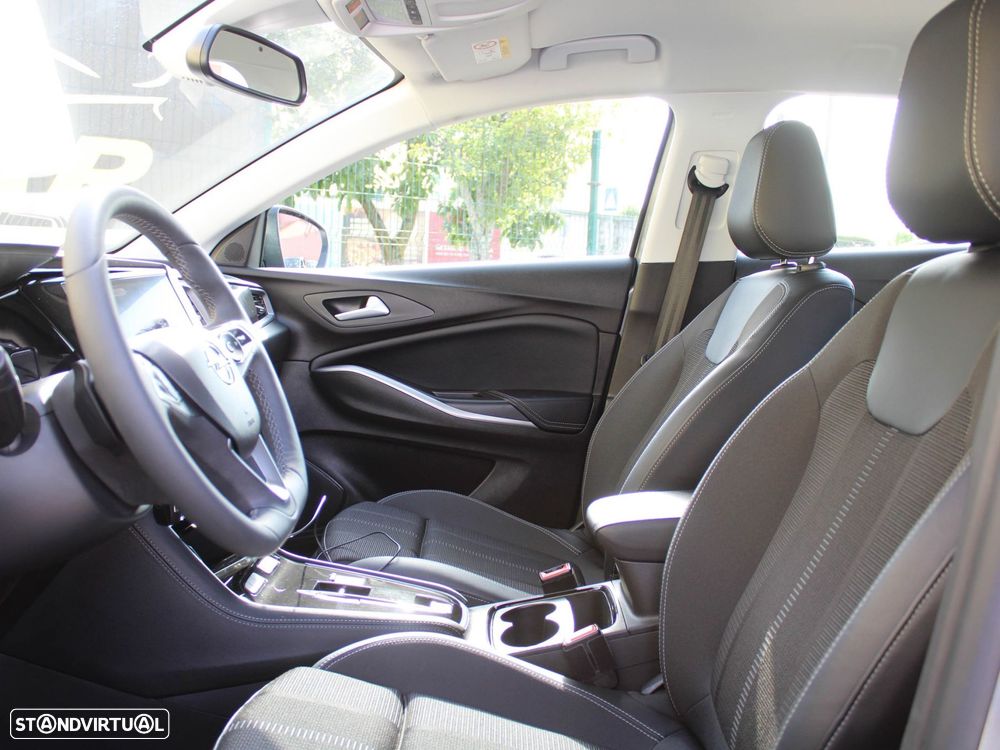 Opel Grandland 1.5 CDTI GS AT - 24