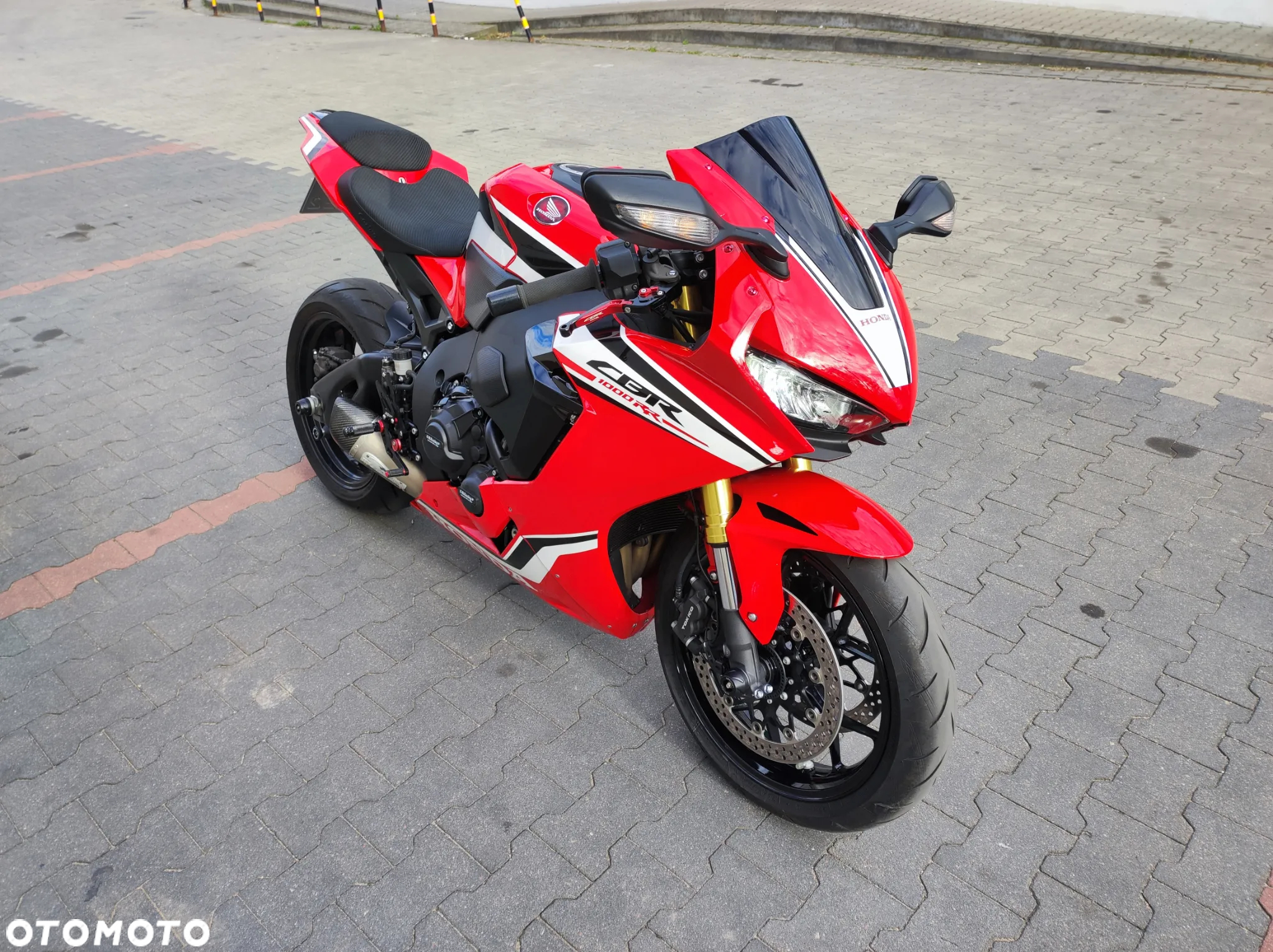 Honda CBR - 7