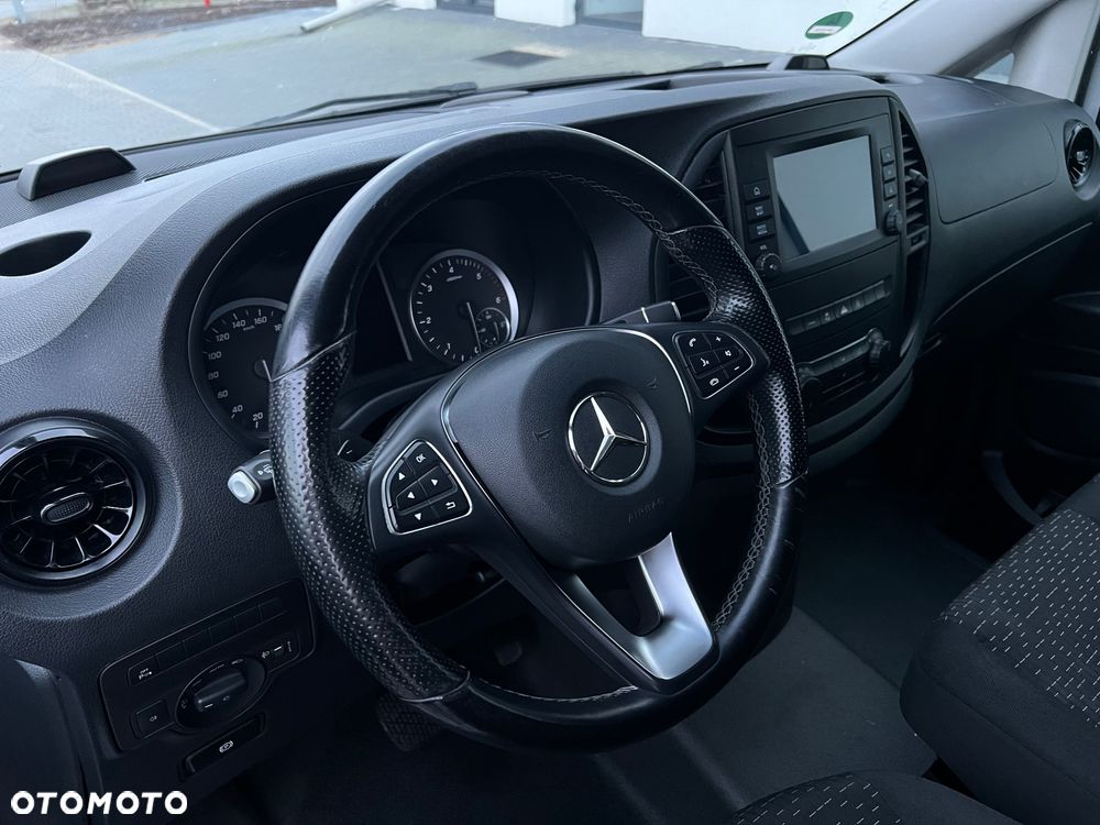 Mercedes-Benz VITO Lang kamera cofania AUTOMAT DŁUGIE NOWE OPONY - 28