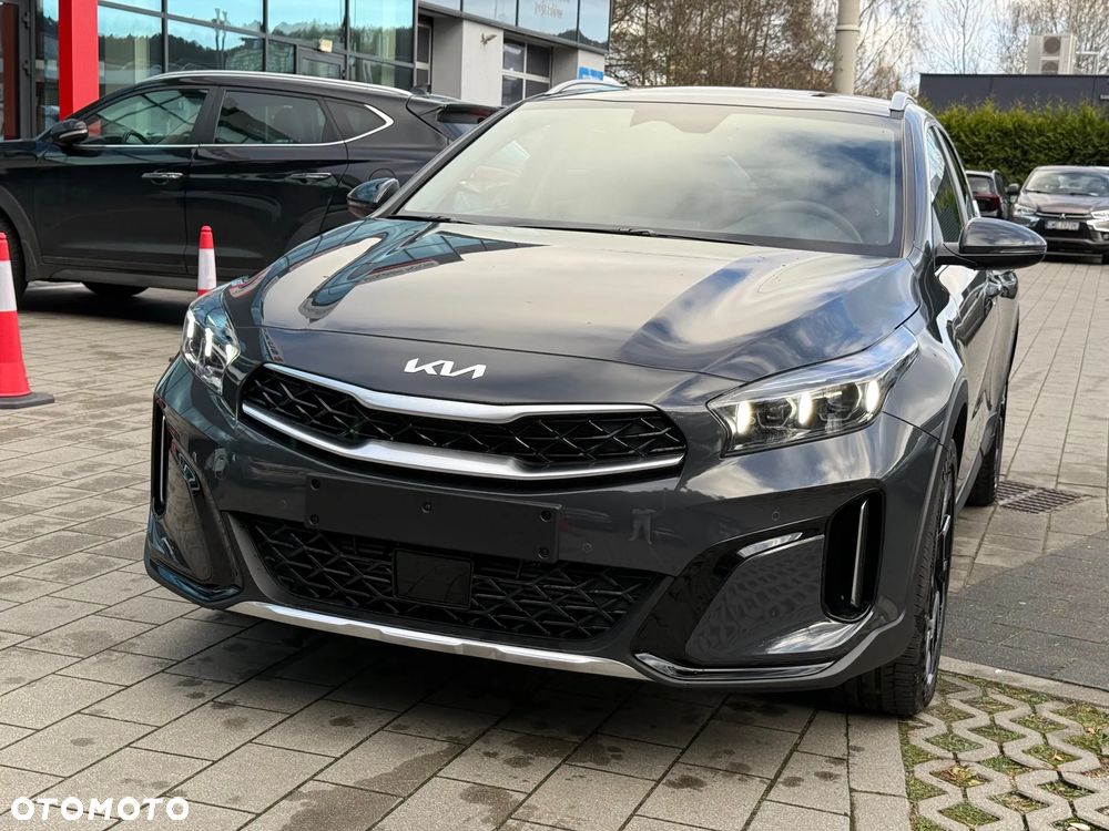 Kia XCeed 1.5 T-GDI Business Line DCT - 6