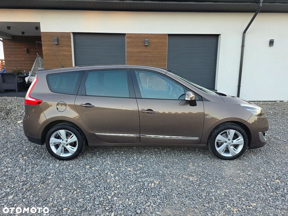 Renault Grand Scenic 1.6 16V 110 Dynamique - 8