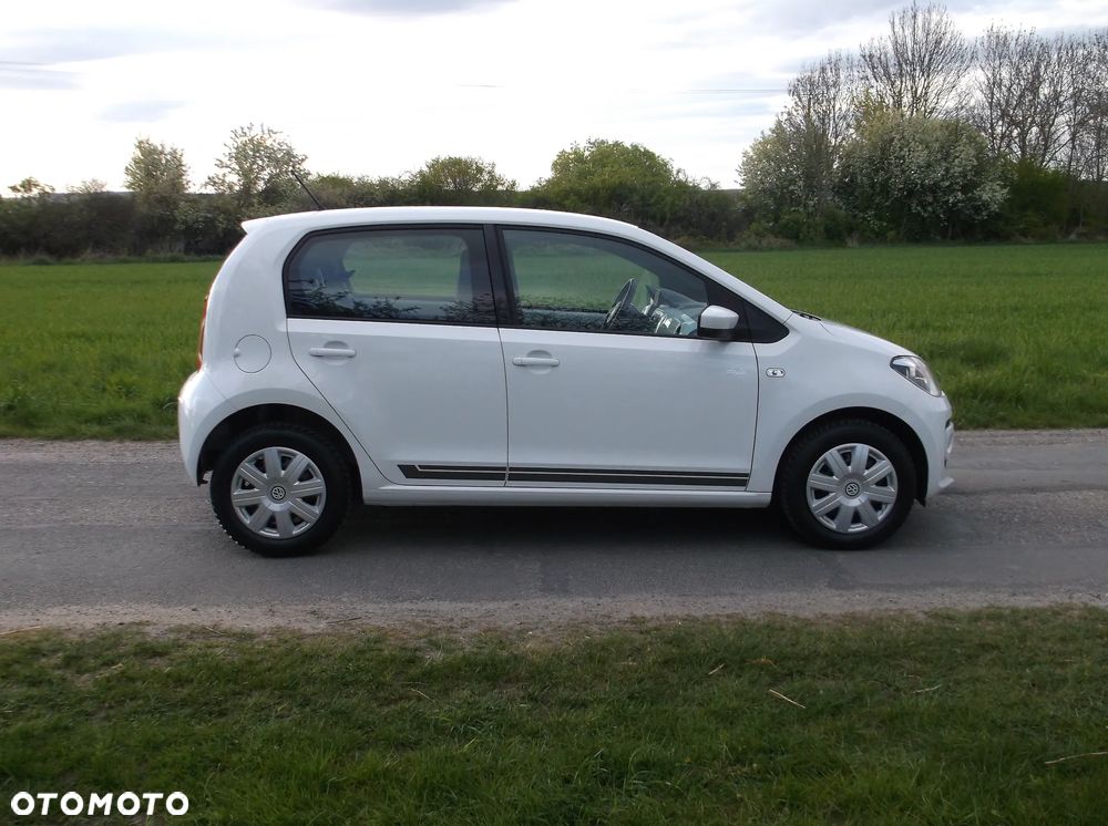 Volkswagen up! BlueMotion Technology club - 37