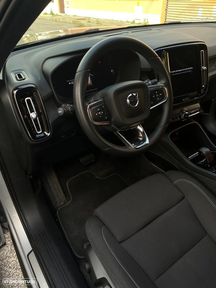 Volvo XC 40 Recharge Plus - 10