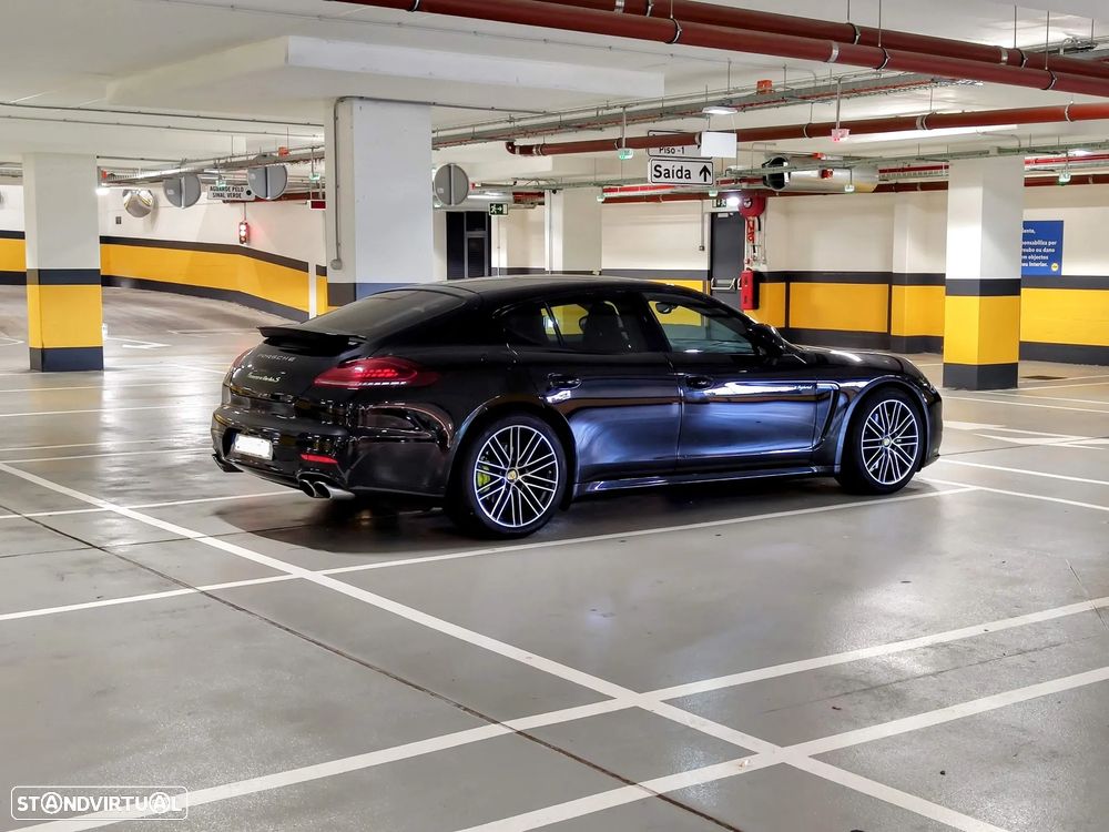 Porsche Panamera S E-Hybrid - 2
