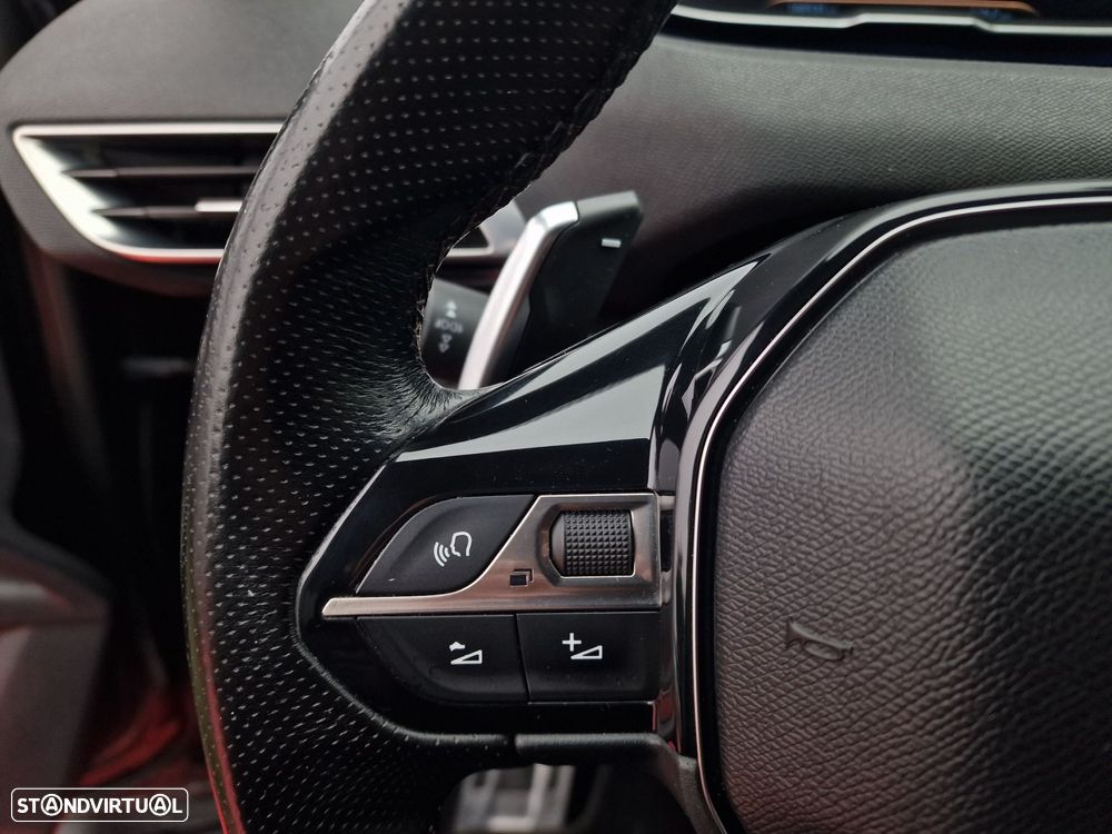 Peugeot 3008 1.6 BlueHDi GT Line Grip Control EAT6 - 19