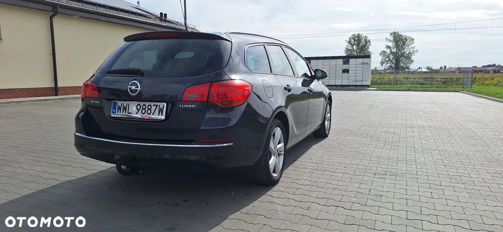 Opel Astra 1.4 T Sport EU6 - 13