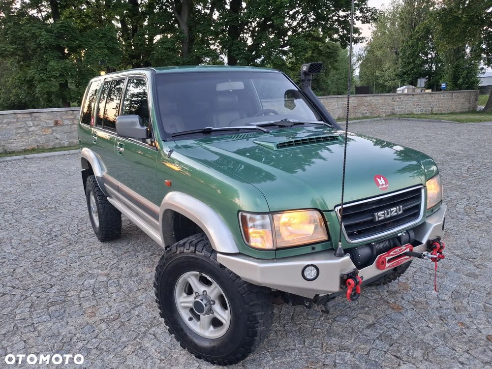 Isuzu Trooper - 14