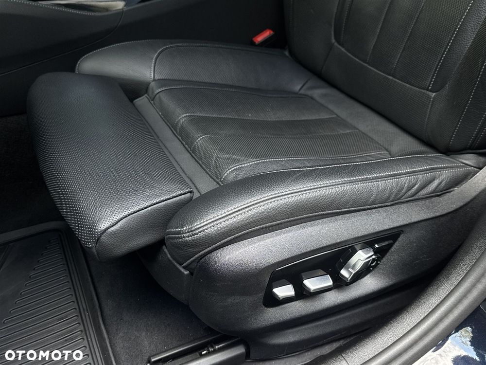 BMW Seria 5 - 21