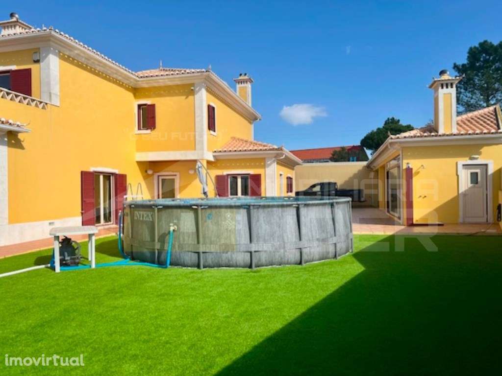 Moradia Isolada com área bruta de construção de 309,92 m² em Casais... - Grande imagem: 2/28