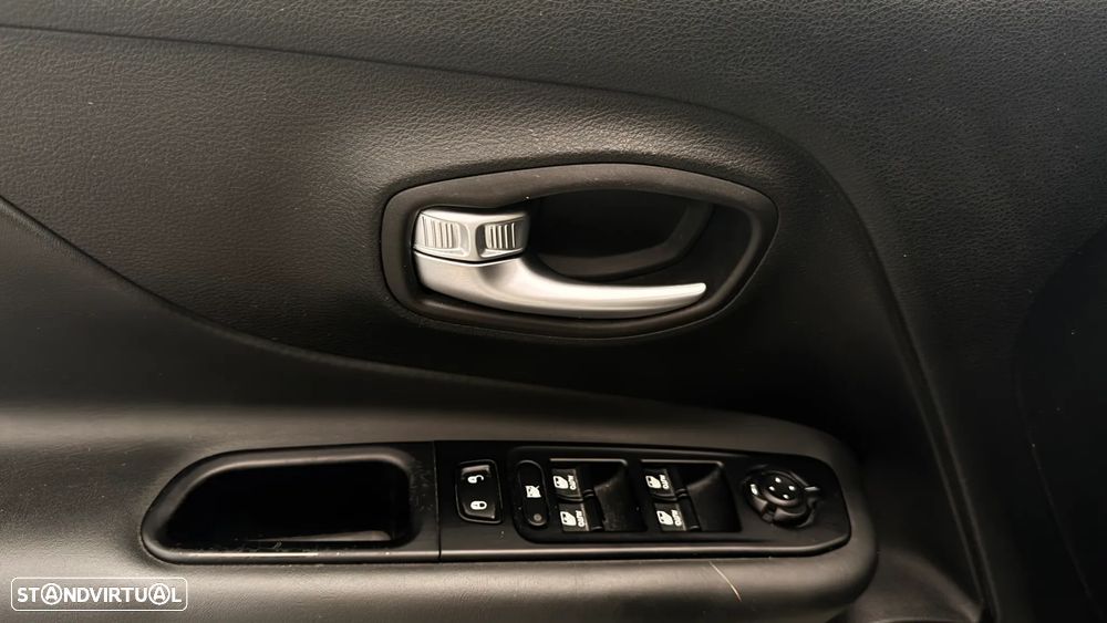 Jeep Renegade 1.6 MJD Limited - 21