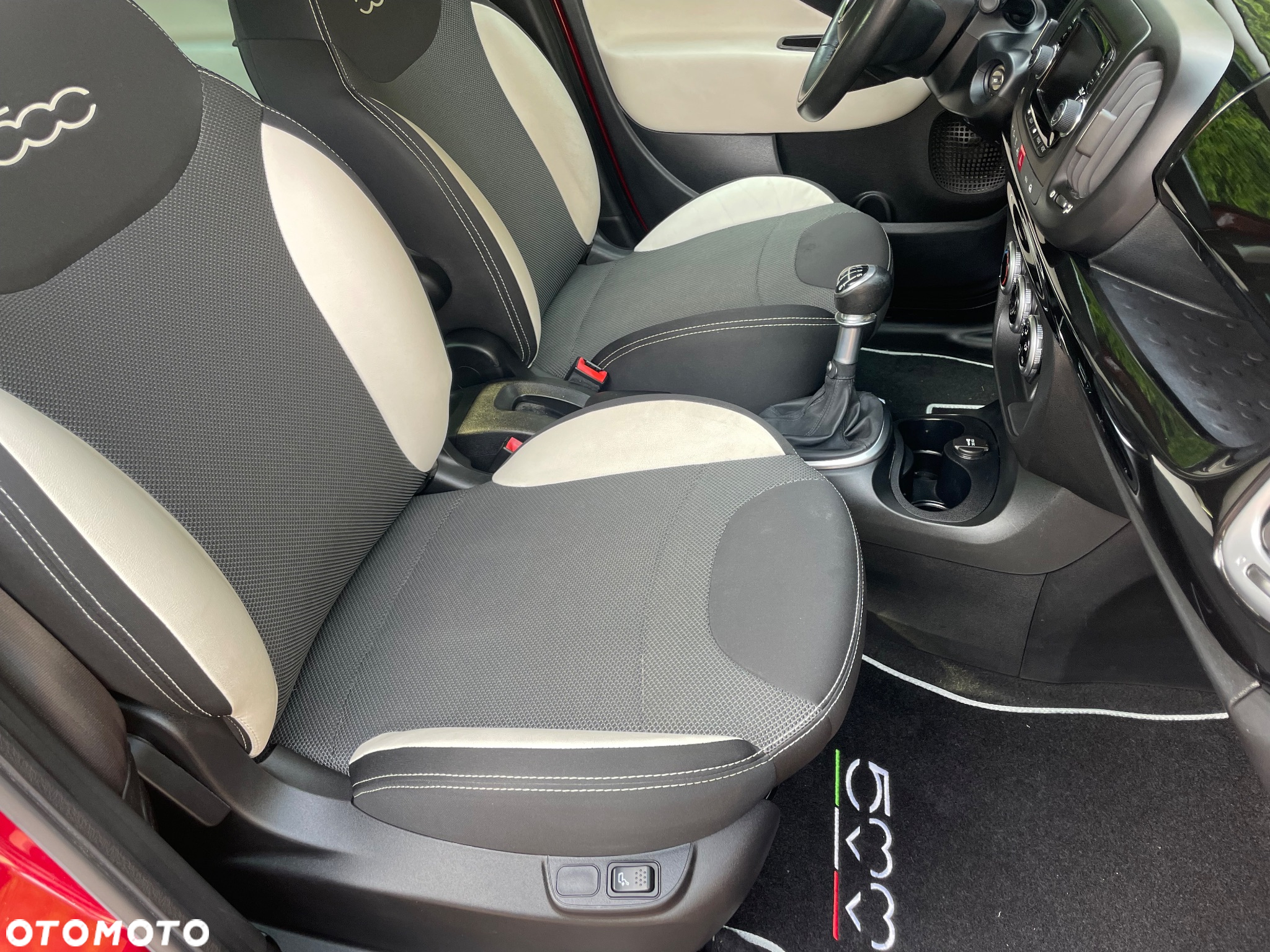 Fiat 500L 1.4 T-Jet 16V Urban Edition - 22
