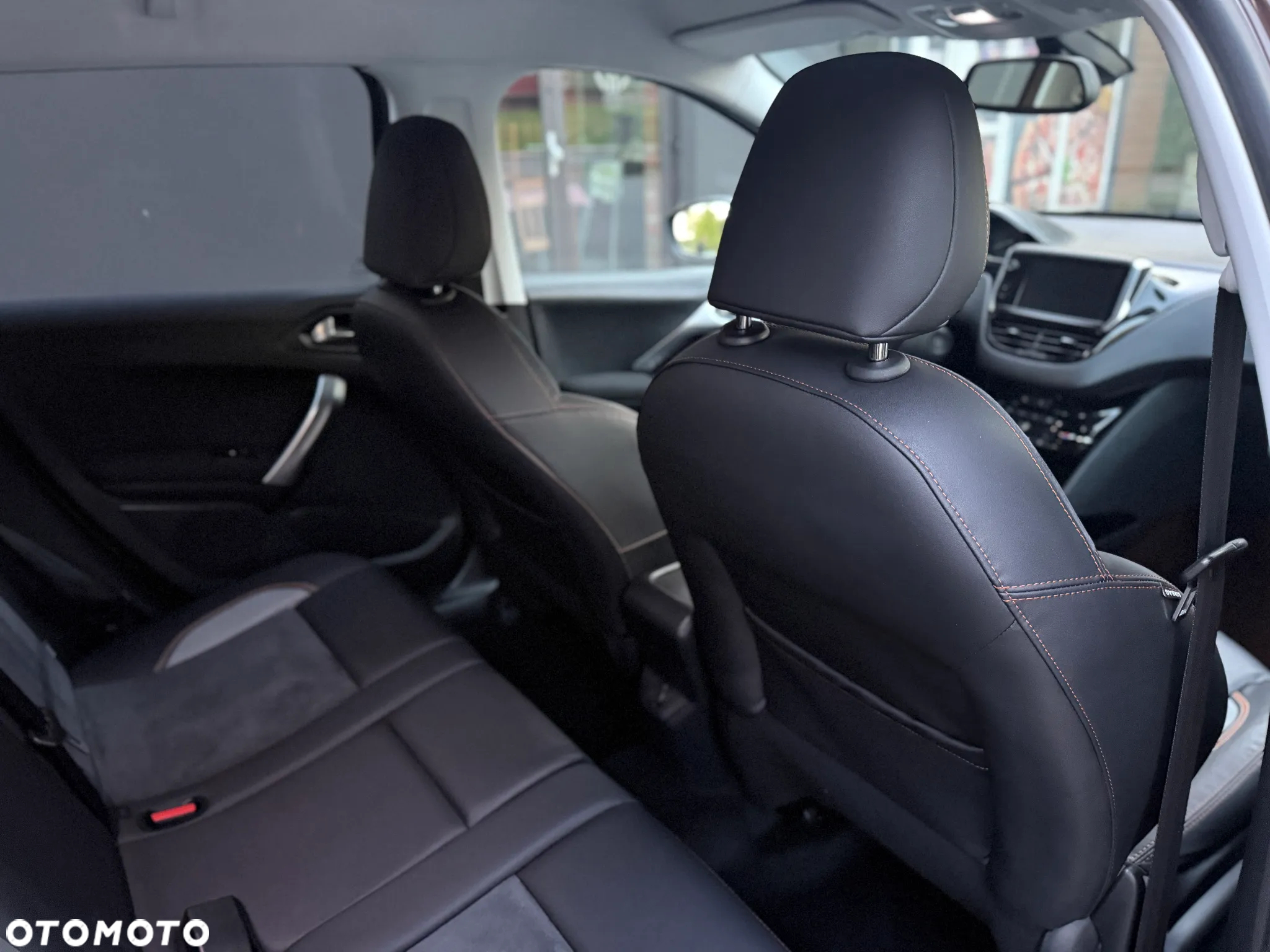 Peugeot 2008 - 24