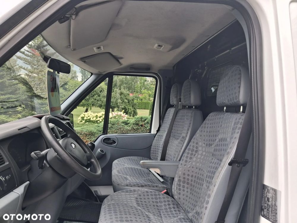 Ford TRANSIT - 12