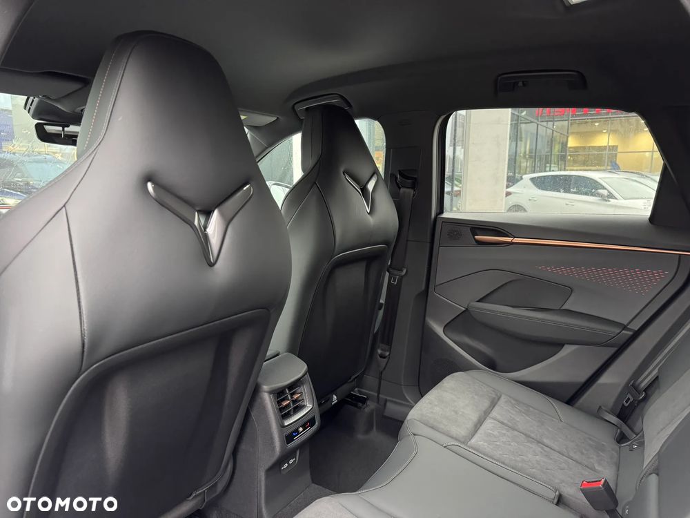 Cupra Terramar 1.5 eTSI mHEV DSG - 13