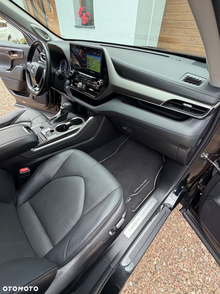 Toyota Highlander 2.5 Hybrid Executive - 31